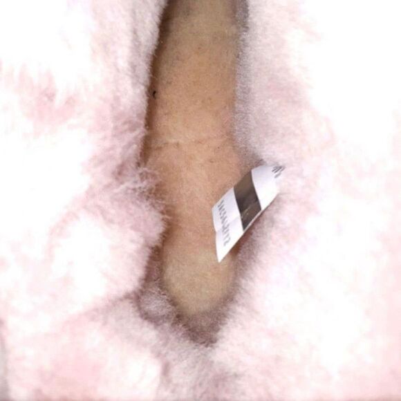 UGG Pink Leather Women's size 6M Short Winter Boot - Picture 10 of 12